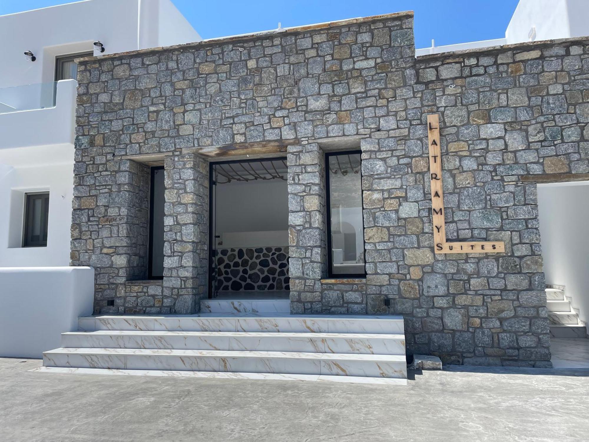 Latramys Suites Mikri Vigla Exterior foto